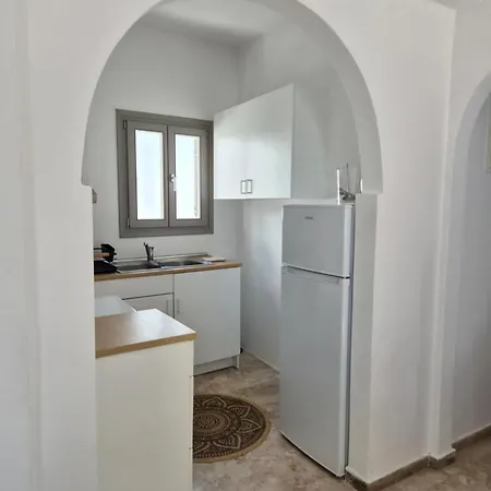 Islander House Center Apartment Naousa (Paros)